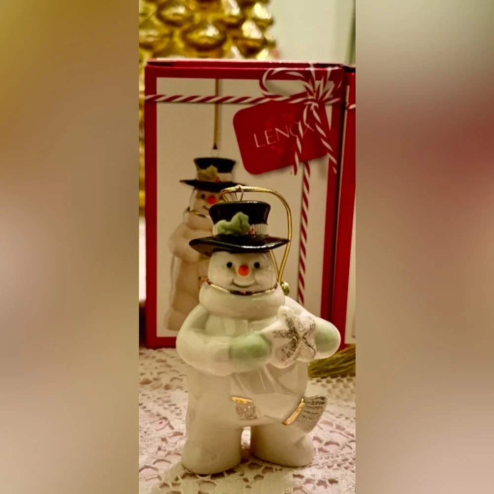 LENOX🎄HOLIDAY CHEER WITH BOXES🎄SET OF 3 PORCELAIN ORNAMENTS SANTA SNOWMAN ANGEL - Picture 2 of 16